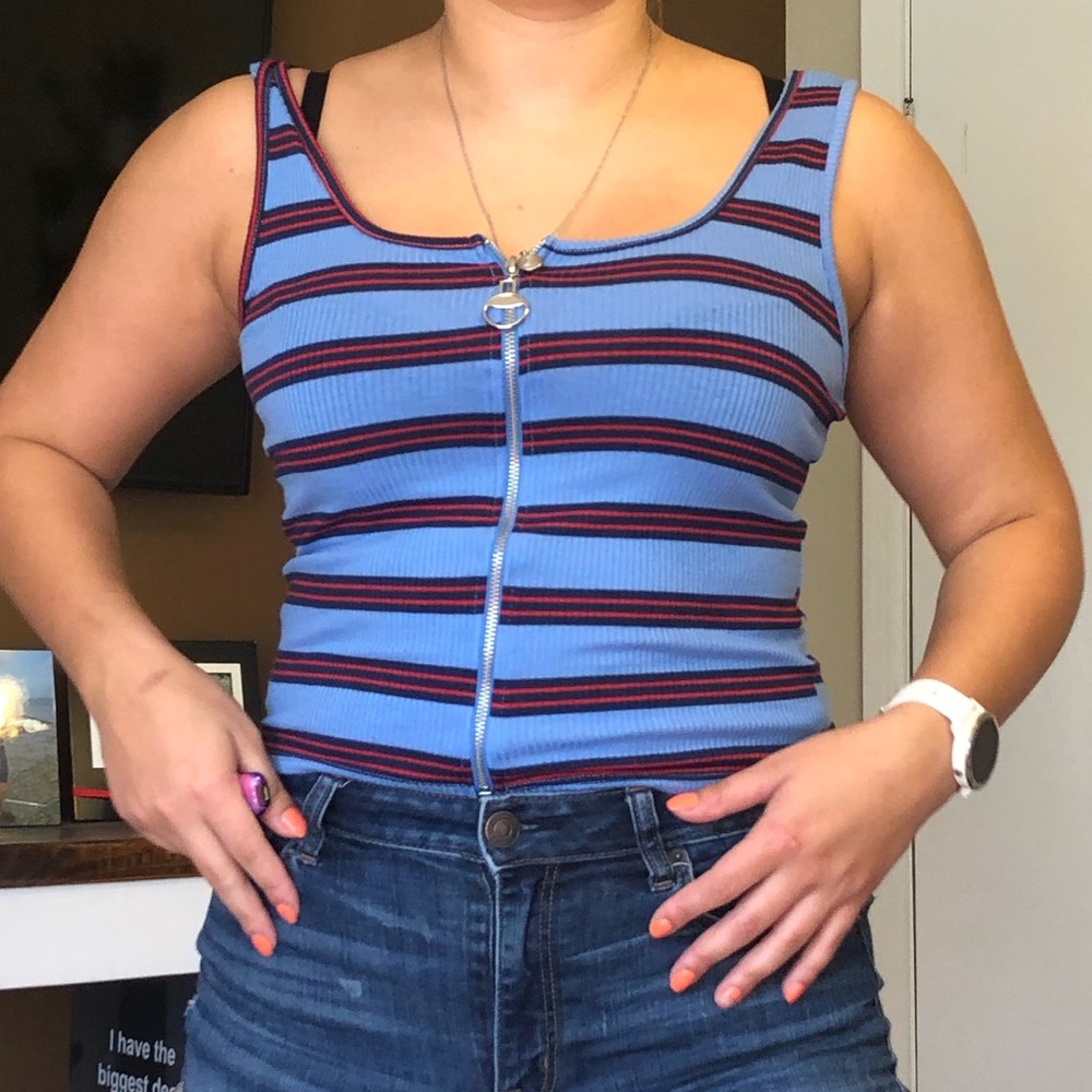 Blue red striped cropped tank top